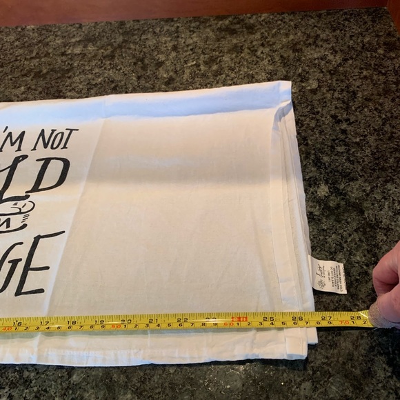 🎁 Funny NWOT 100% Cotton Dishtowel “I’m Not Old I’m Vintage” - Picture 7 of 9